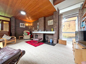 Photo 17- click for photo gallery